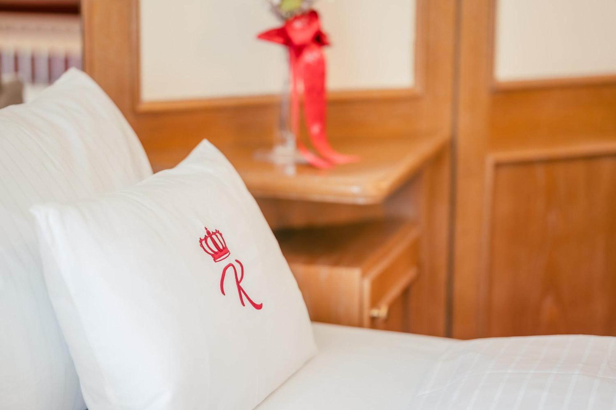 Hotel Am Schlosspark Zum Kurfuerst Oberschleißheim Quarto foto