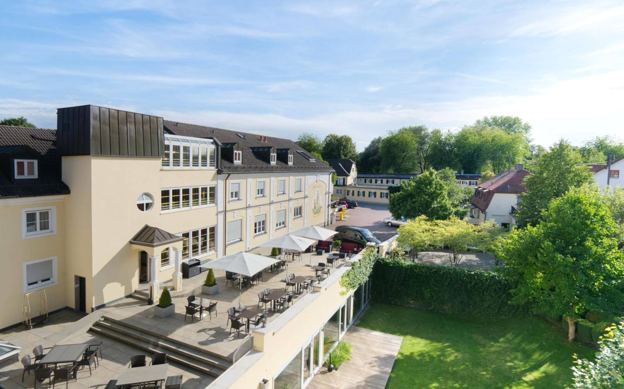 Hotel Am Schlosspark Zum Kurfuerst Oberschleißheim Exterior foto